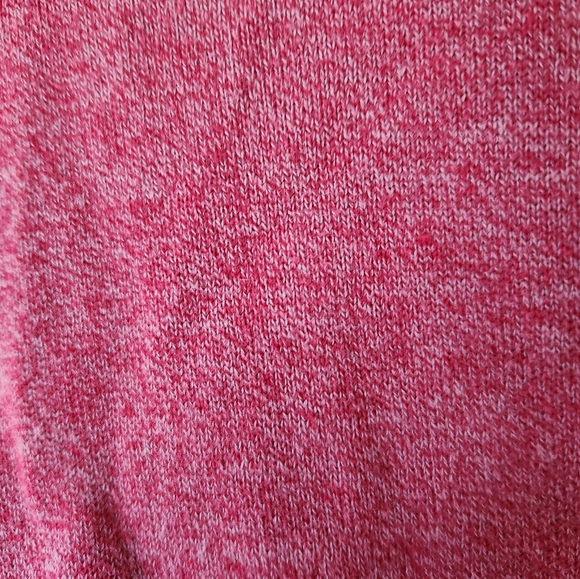 2 Perry Ellis sweaters - Picture 3 of 6